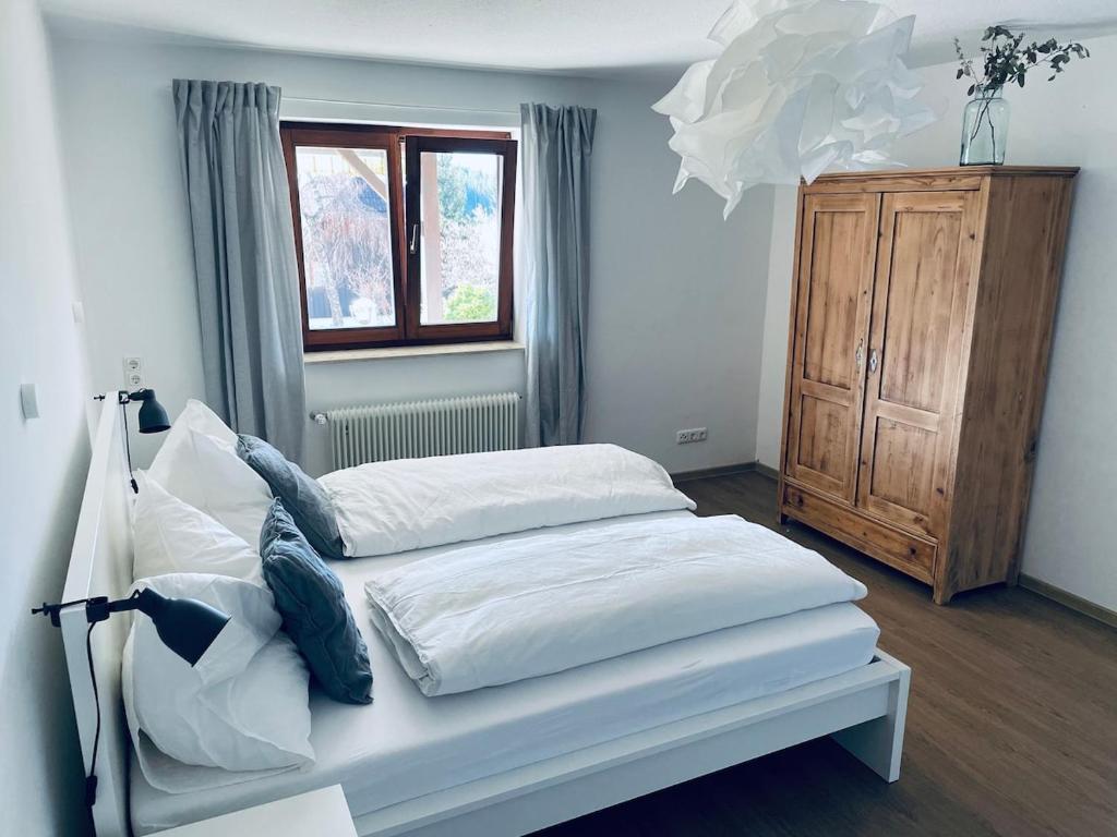 Hazel Apartment mit Bergblick, Garten & Sauna - 1
