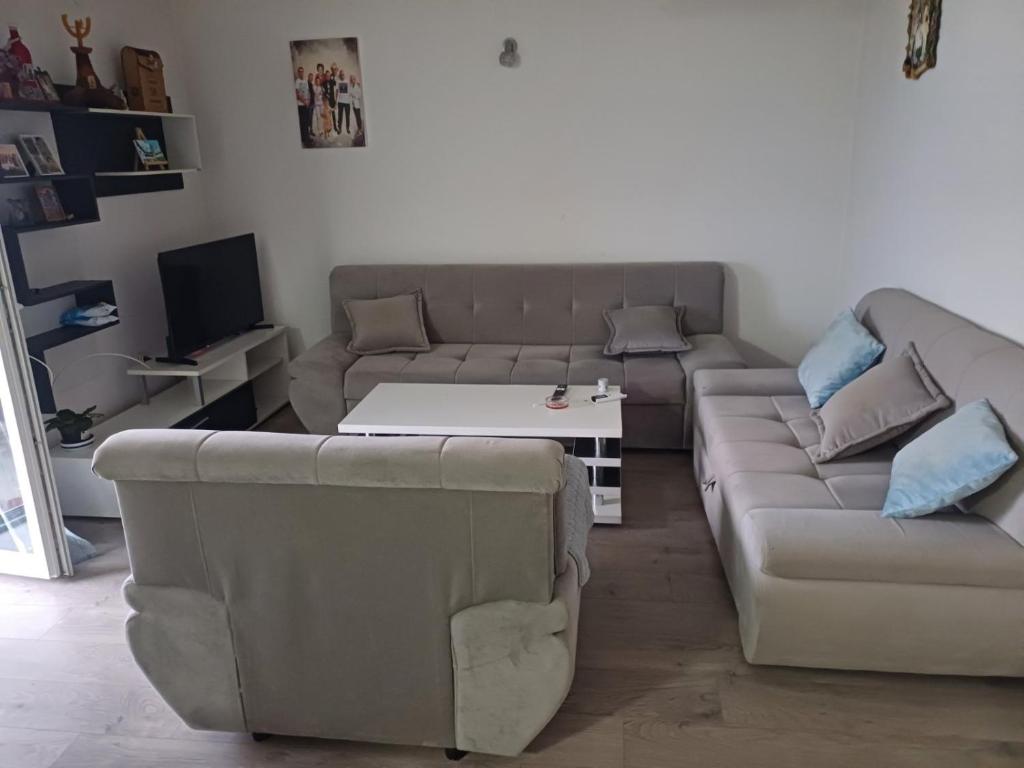 Apartman Miljan - 4