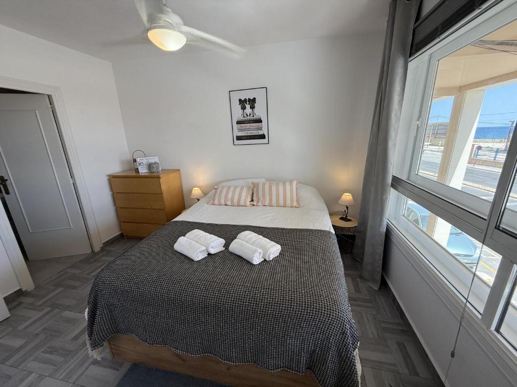 Apartamento junto al Postiguet y Castillo Santa Bárbara by Turihome - 2