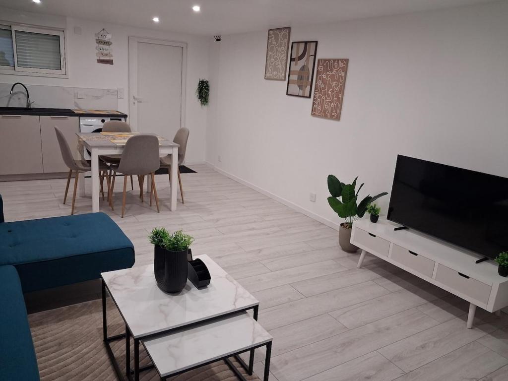 Cocon 4 pers aux sables, clim et parking gratuit - 2