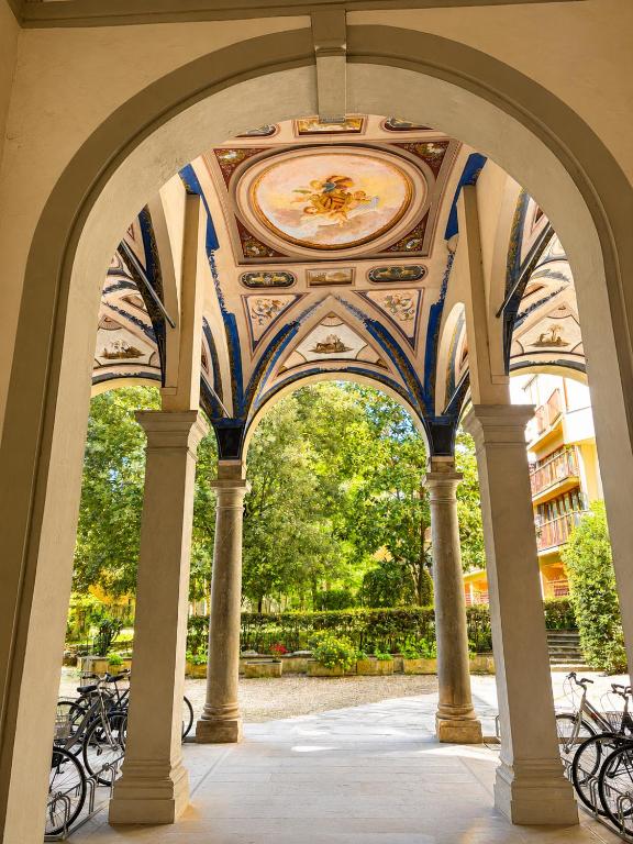 Luxury frescoed apartment in the center - 5