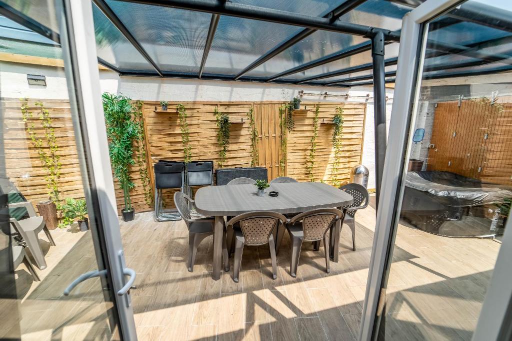 Le Spacieux Appartement Jacuzzi & Terrasse Parking Honfleur 10min plage - 1