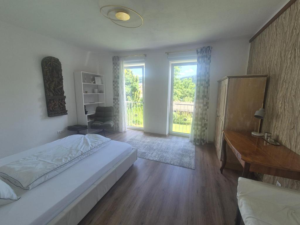 Dein Zuhause am See - 2