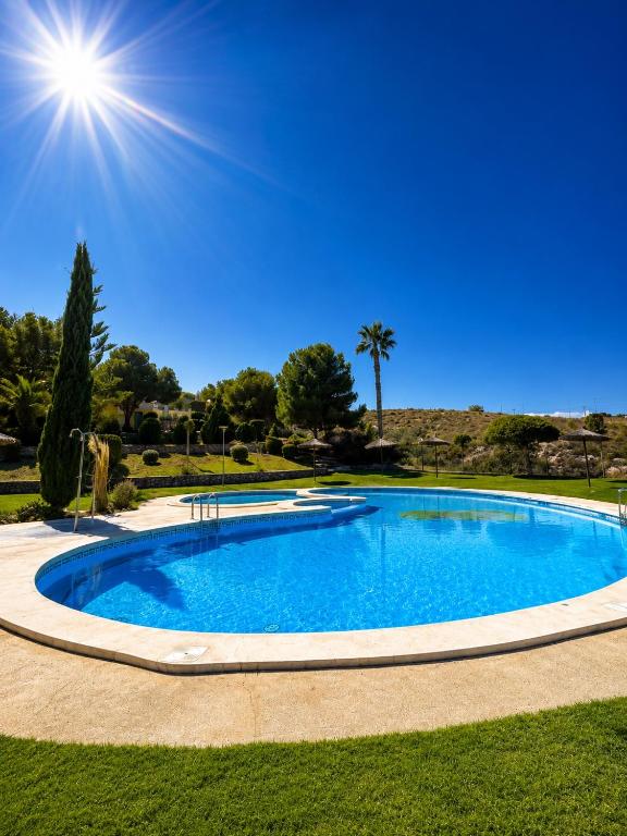 Bungalow with Pool & BBQ - Carabassi Beach 10' - 4
