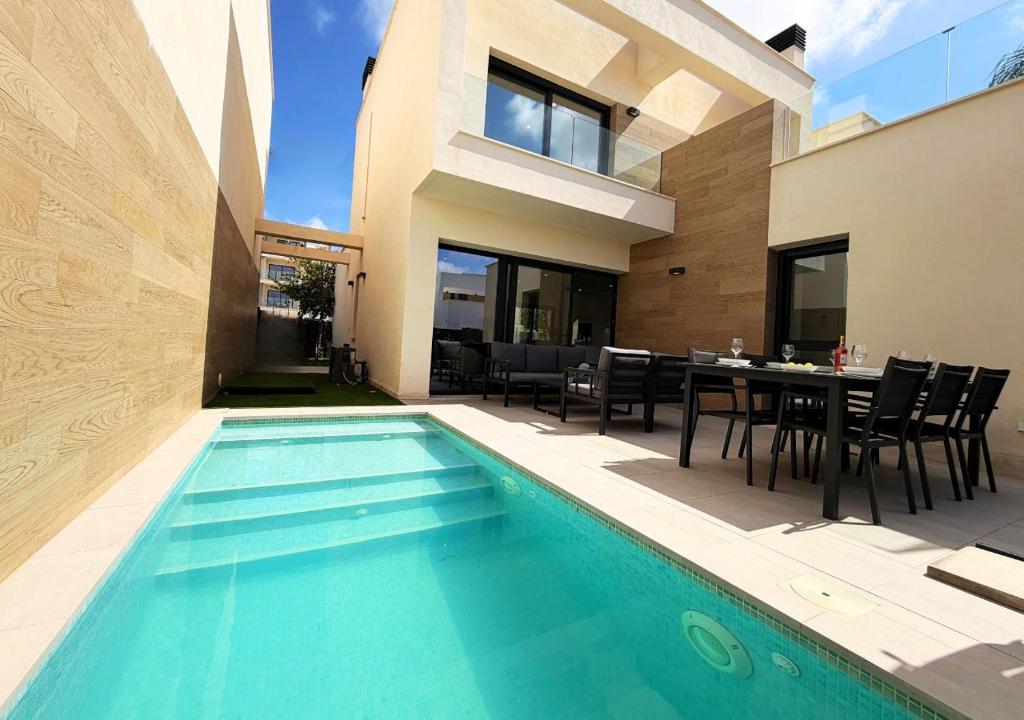 LUXURY VILLA ZEN 18 SANTA ROSALIA RESORT by PREMIUM SPAIN PROPERTIES - 1