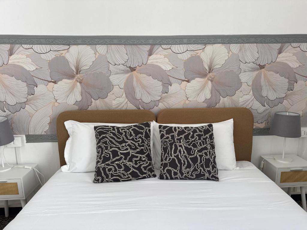 The Moon Guest Rooms - 1