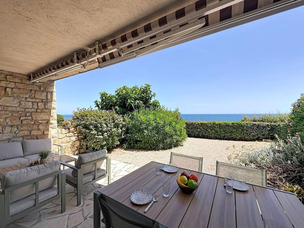 Apartment Les Maures de l'Esterel-1 by Interhome - 1