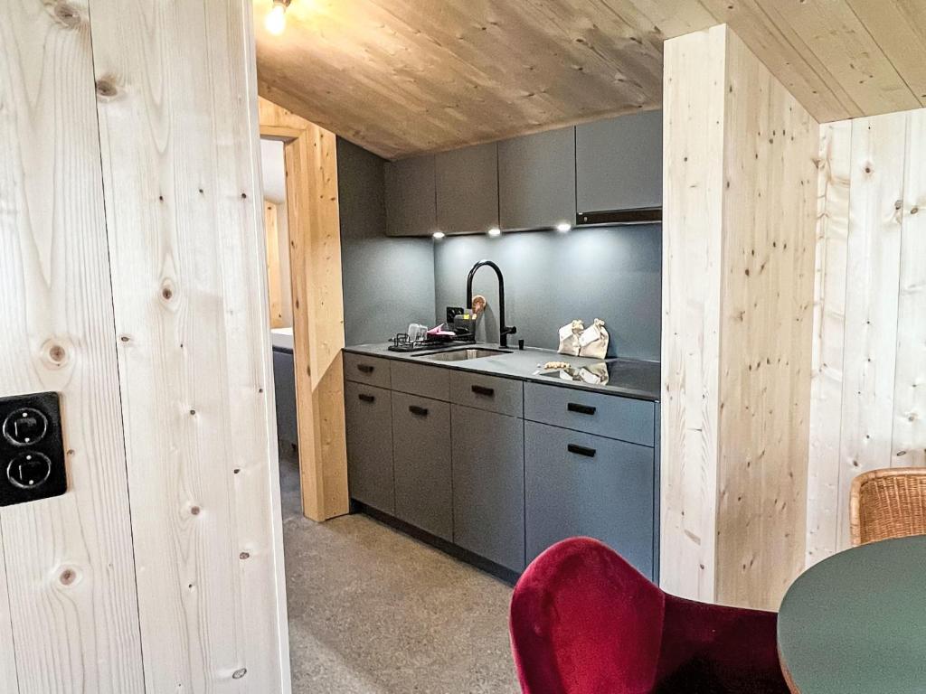 Apartment Charmante und neu gebaute Ferienwohnung Teja by Interhome - 3
