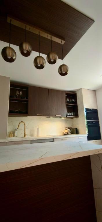 Apartment with terrace and private parking - 4