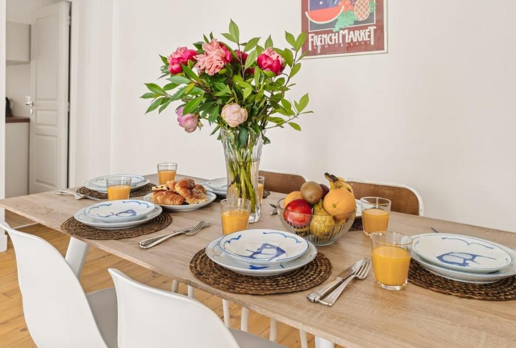 Bright & Peaceful 2BR in Paris 10th - 5