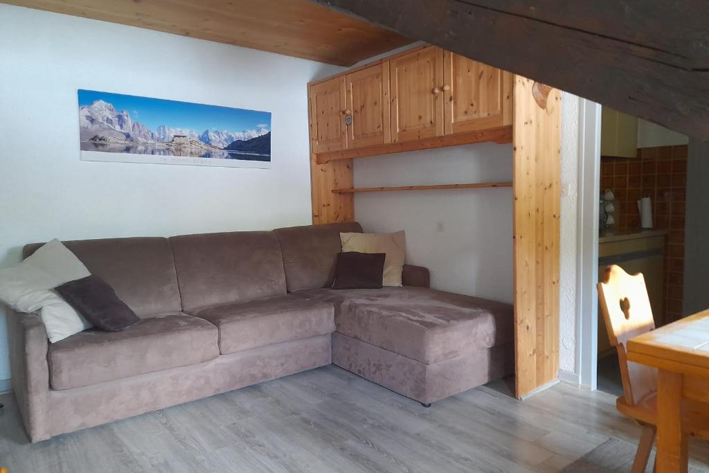 In the heart of La Clusaz everything on foot - 5