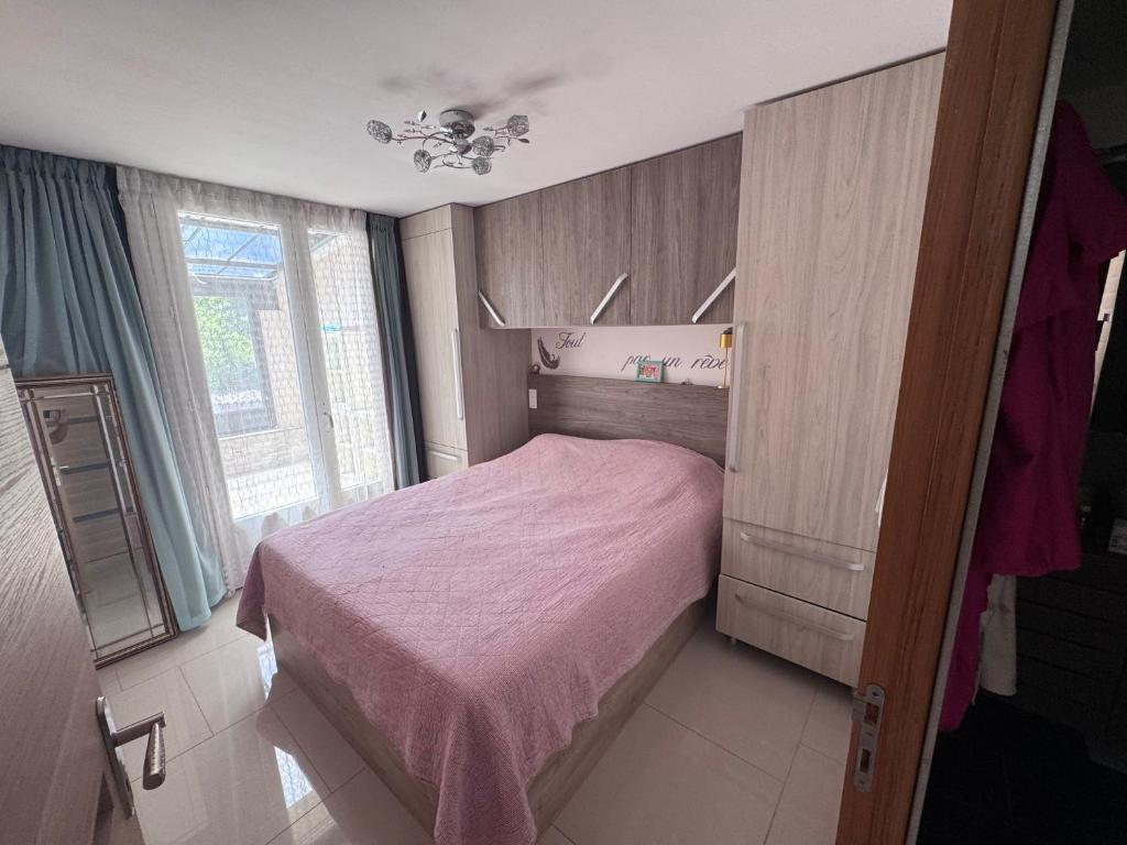 Maison de ville 4 à 5 couchages avec piscine et jardinet - 2