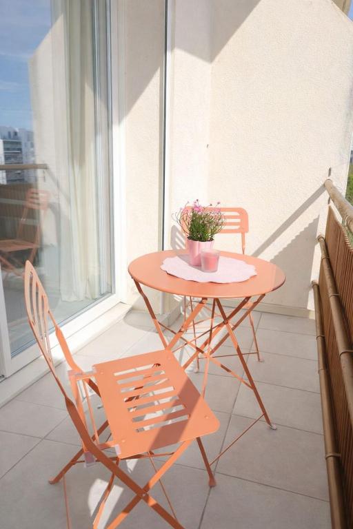 La maison du Voyageur - Centre Nîmes - climatisé - familial - 2