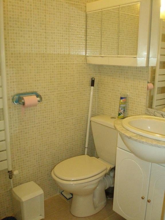 Le Revard Garden Level Apartment - 3