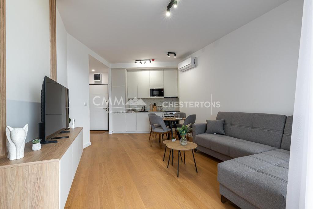 Becici 1bd Apartment With Pool - 5