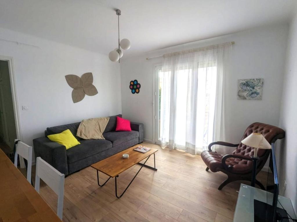 Appartement mignon, climatisé avec une grande chambre - 5