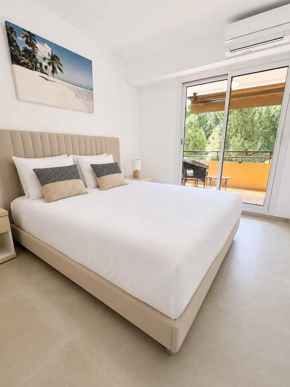 Appartement Chic - Terrasse et Plage a pied - 3