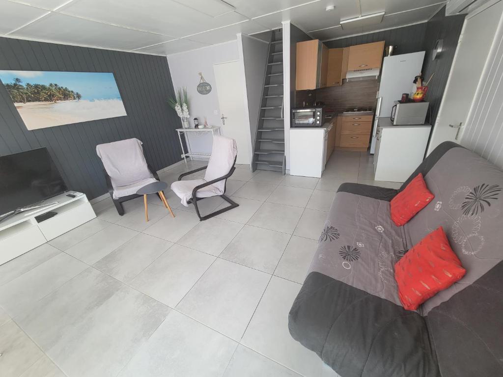 Belle villa de vacances climatisée, residence TAMARIS, wifi, 2 chambres 4 à 6 couchages, accès payant pour les piscines et animations , PORTIRAGNES PLAGE LRTAMA57 - 4