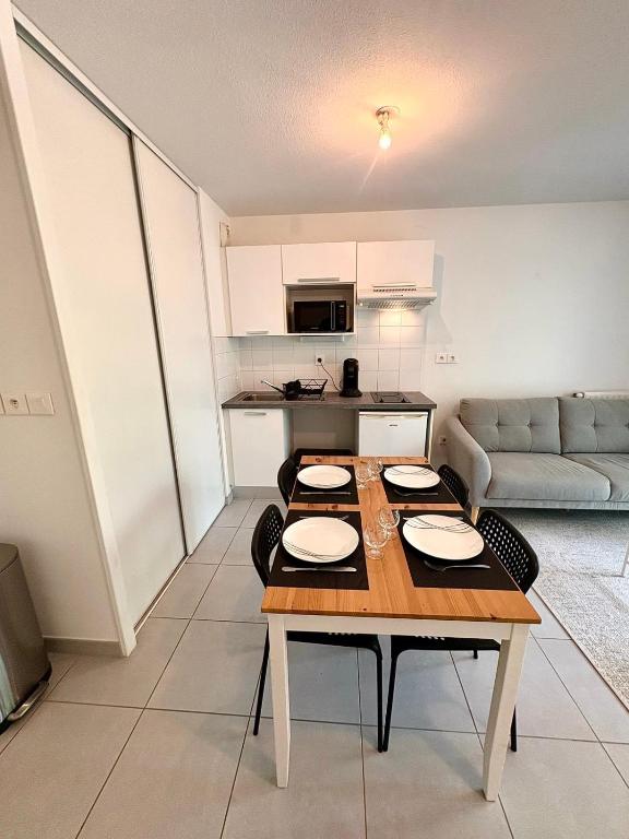 Apartment with terrace in Nantes - 3