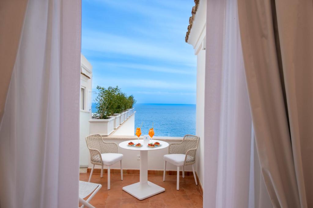 Villa Francesco Luxury Suites - 5