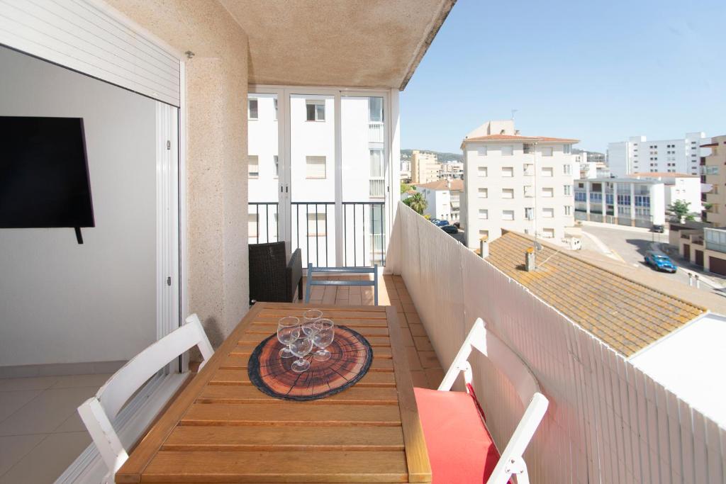 WELCS APARTAMENTO 351 EMP con terraza - 2