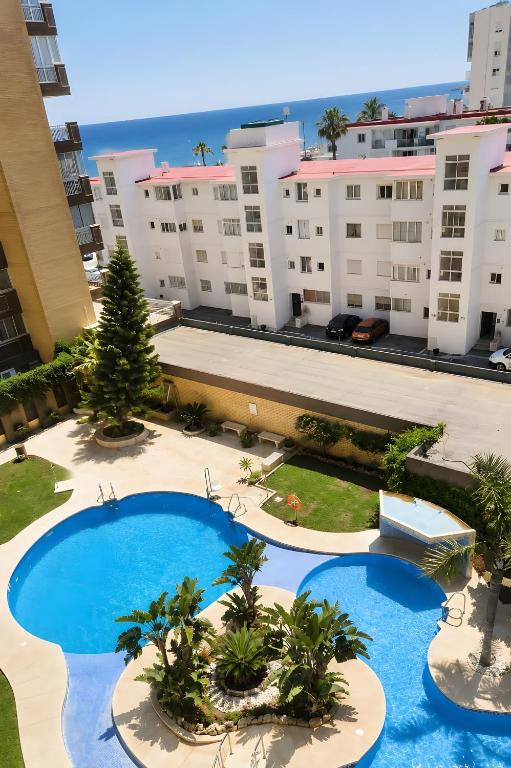 Apartment With Pool Facing The Sea - 3