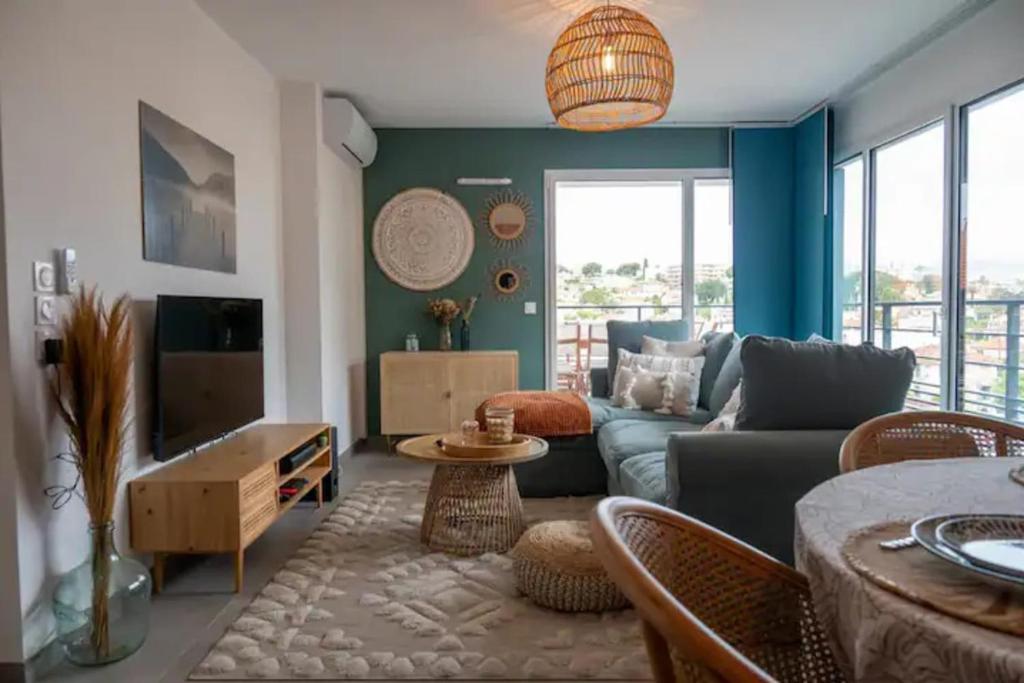 Apartment with mountain views in Antibes - 3