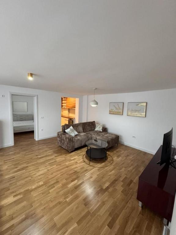 Apex Residence - 2