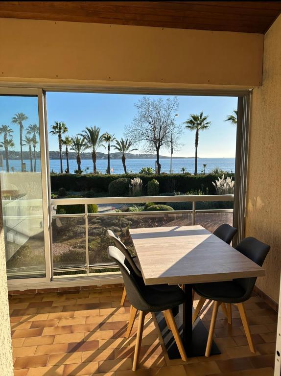 Duplex climatisatisé en face de la mer ! - 2