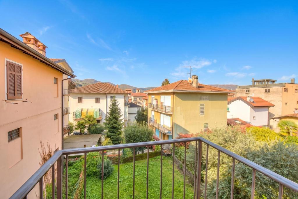 Riccardo House Stresa 1 min from Lake - Happy Rentals - 2