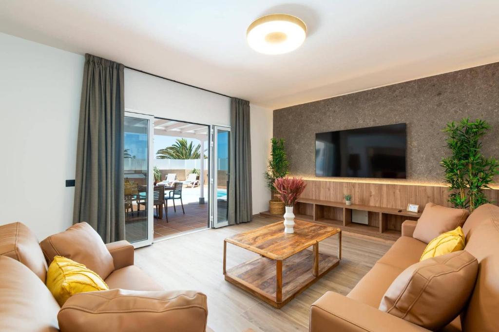 Villa Mamelo by Villa Plus - 4