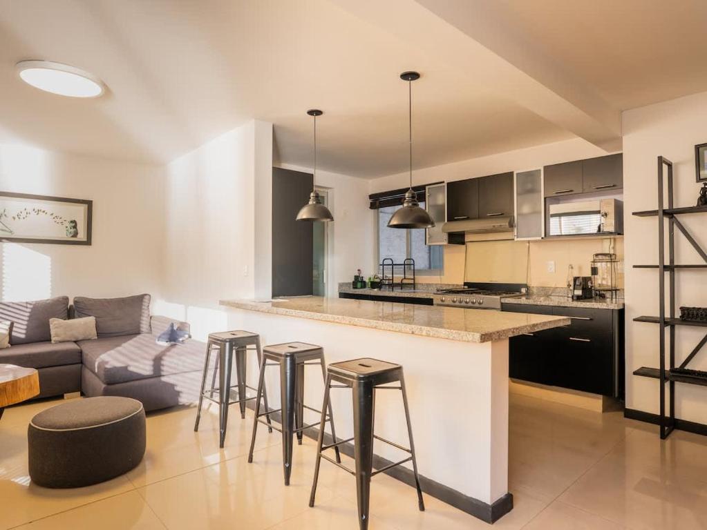 Amazing 3BR Apartment in the Heart of Roma Norte - 1