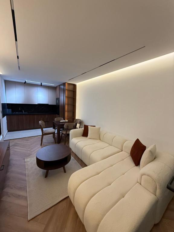 Aurelia Luxury Apartments - 5