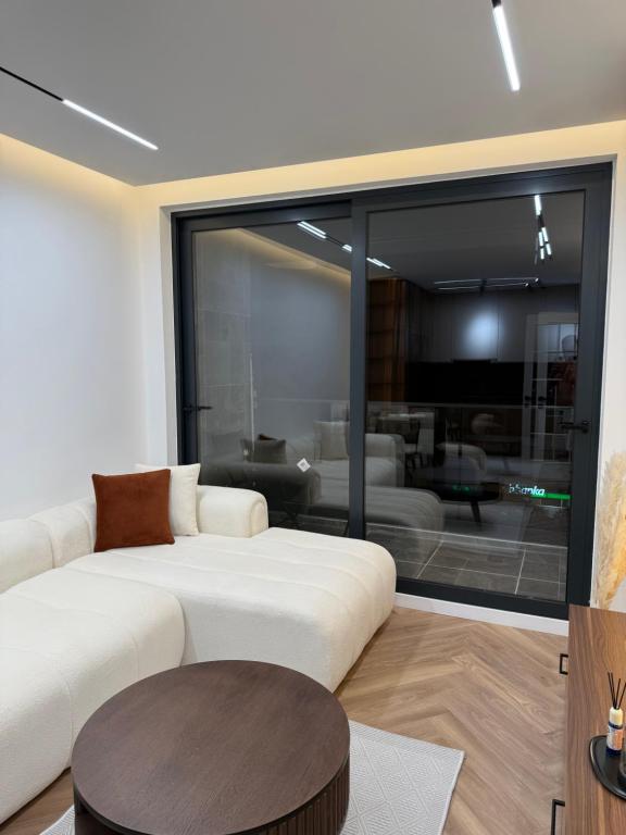 Aurelia Luxury Apartments - 4