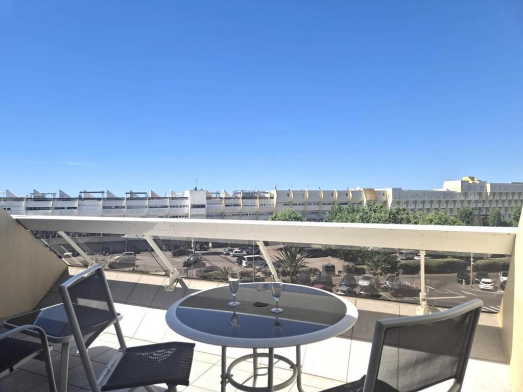 Studio confortable avec clim - Cap d'Agde - FR-1-867-17 - 1