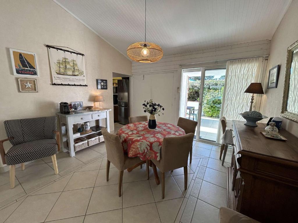 Maison côtière, animaux admis - 9 pers. - FR-1-224C-382 - 3