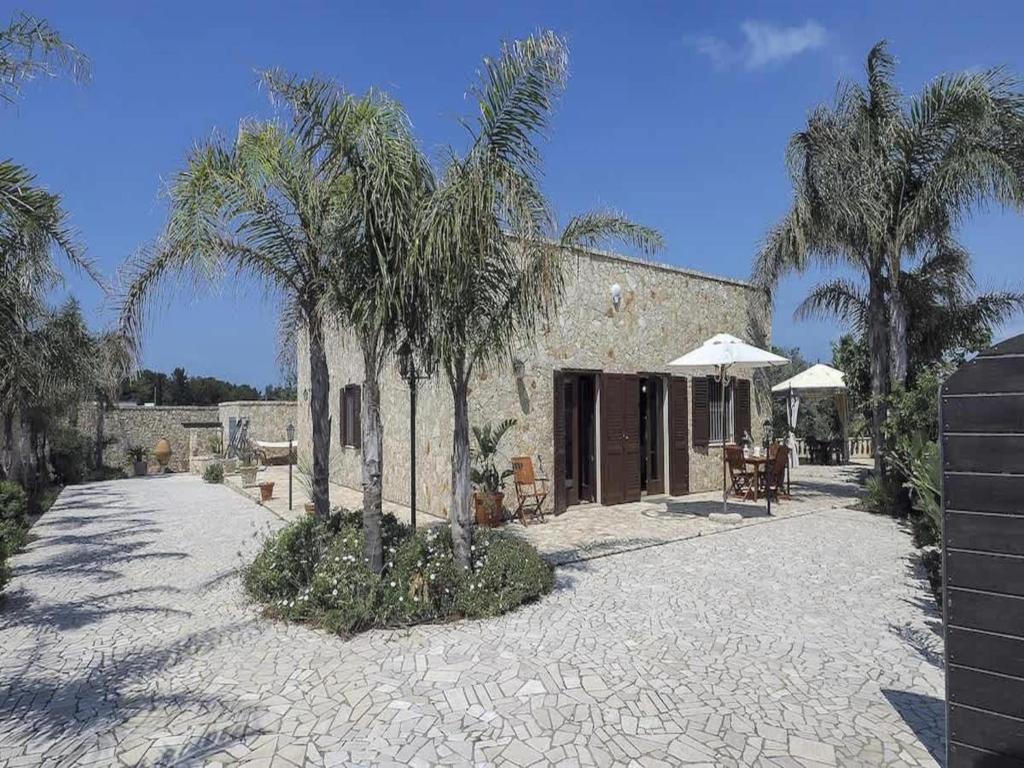 Spiacious Italian villa - 1