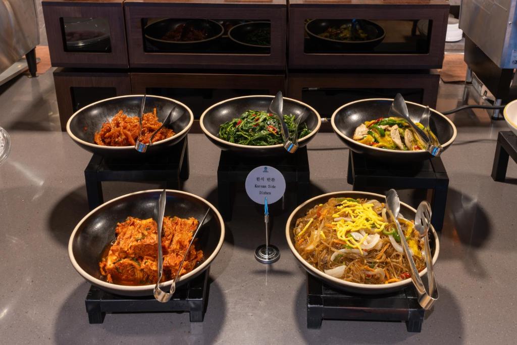 Aliments i begudes