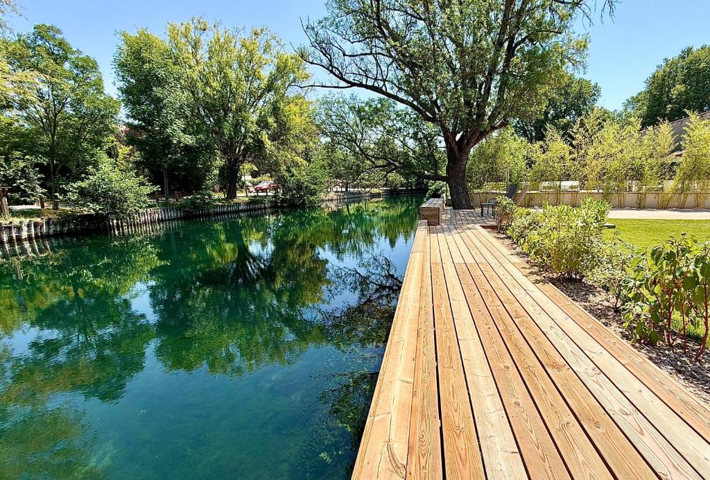 La Villa sur la Sorgue - Bord de l'eau et centre ville à L'Isle sur la Sorgue - 4
