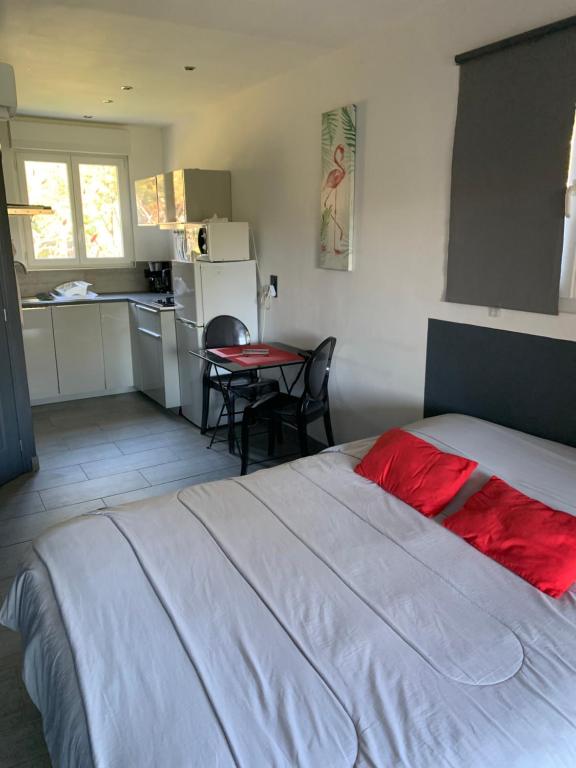 Studio à Porto-Vecchio chez Pierre - 3