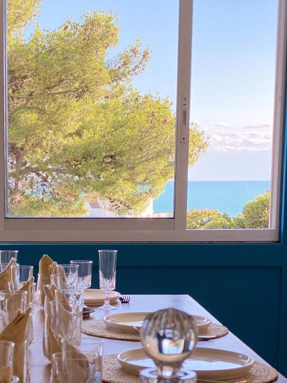 Le Mistral, Superbe Appartement 2 Chambres, Vue Mer Proximité Plage, Parking Gratuit - 1