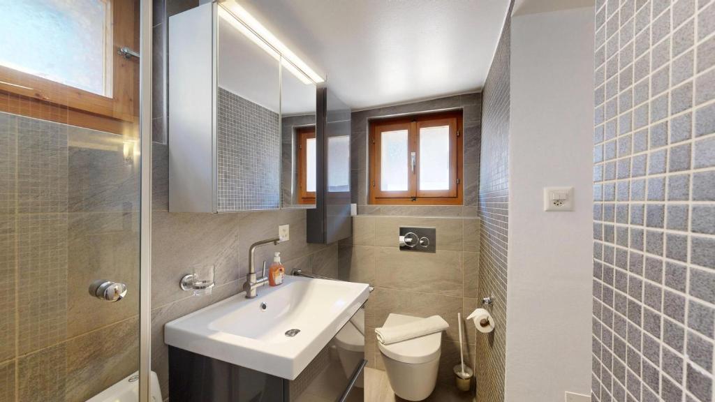 Flat in Mayoux - 4 Seasons in the Val d'Anniviers - 5