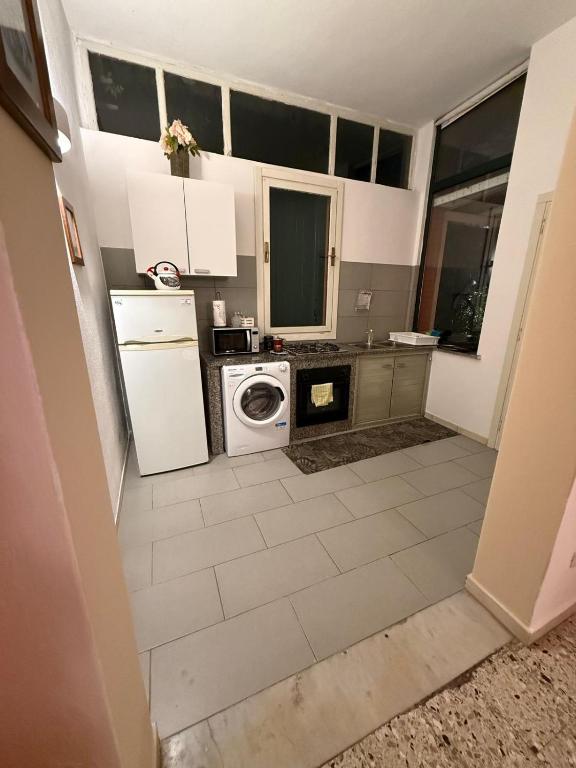 Orange Home - 4
