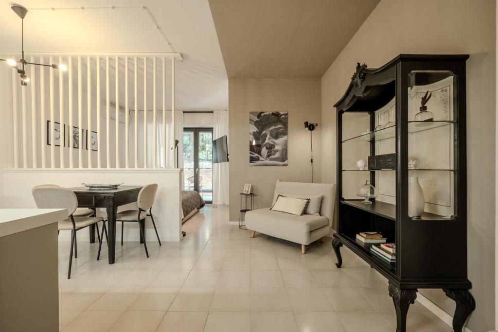Cortonese 27 - Design Studio - ItalyWeGo - 1
