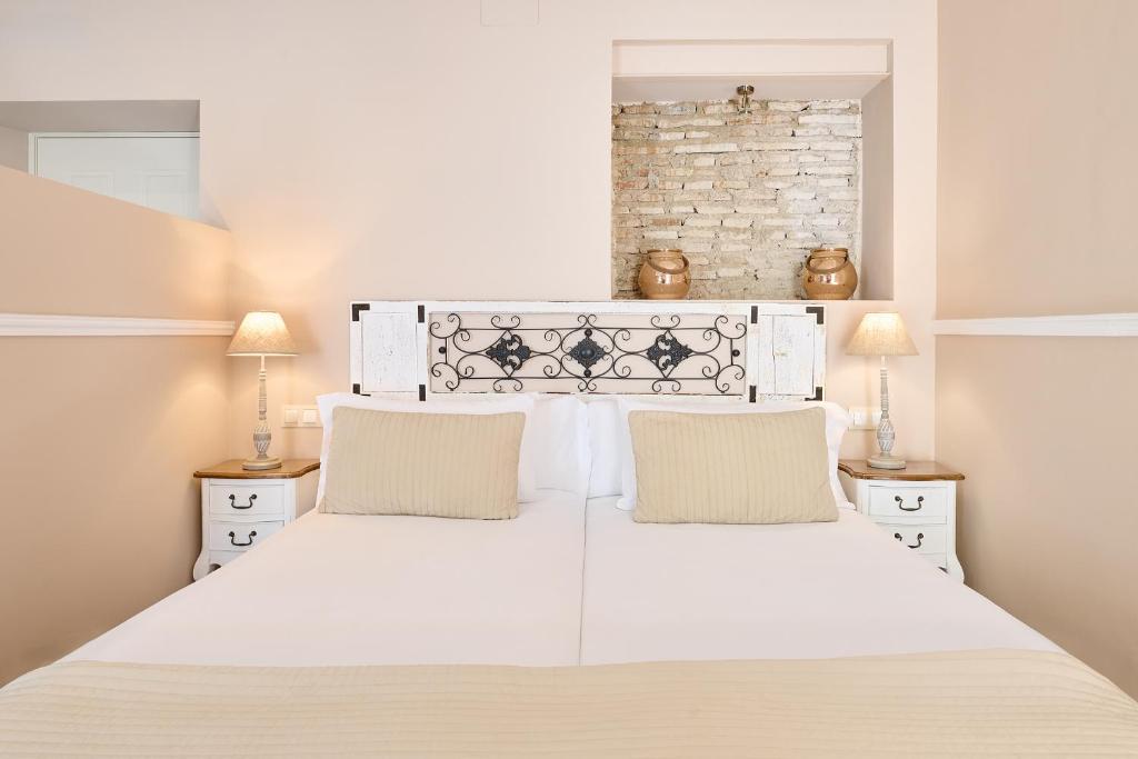Apartamentos Luna Suites Palacio Almagra - 2