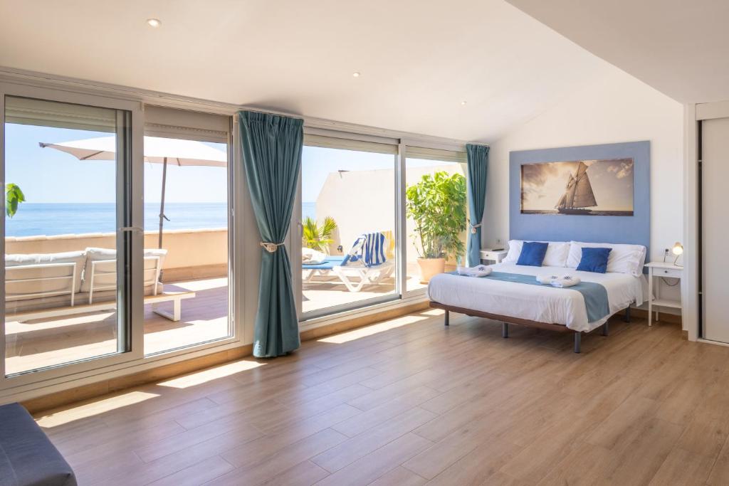 Suites At Sea II - 4