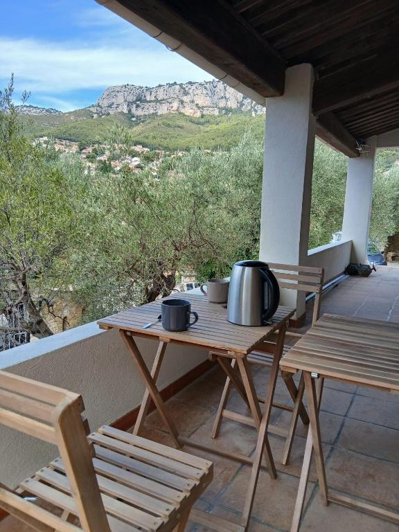 Logement climatisé avec piscine sur les hauteurs de Toulon - 1
