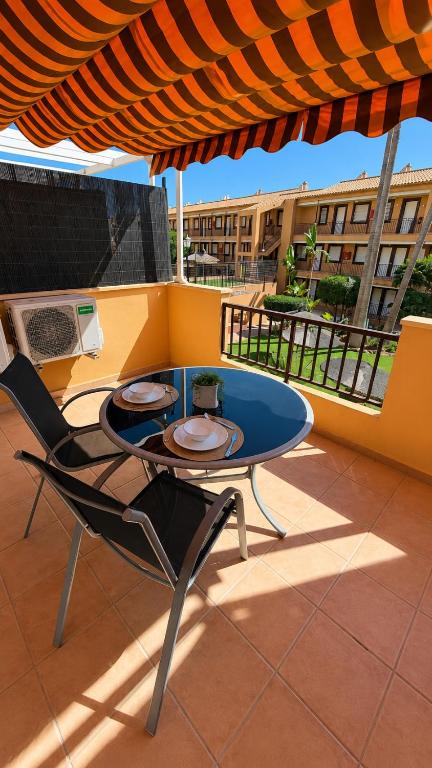 Marina Casares Beachside Apartment - 3