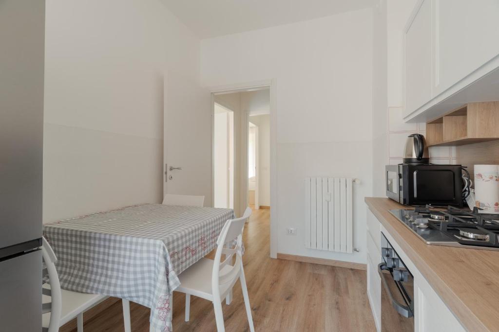 GuestHost - Cozy Balcony Flat Milano Comasina MM3 - 5