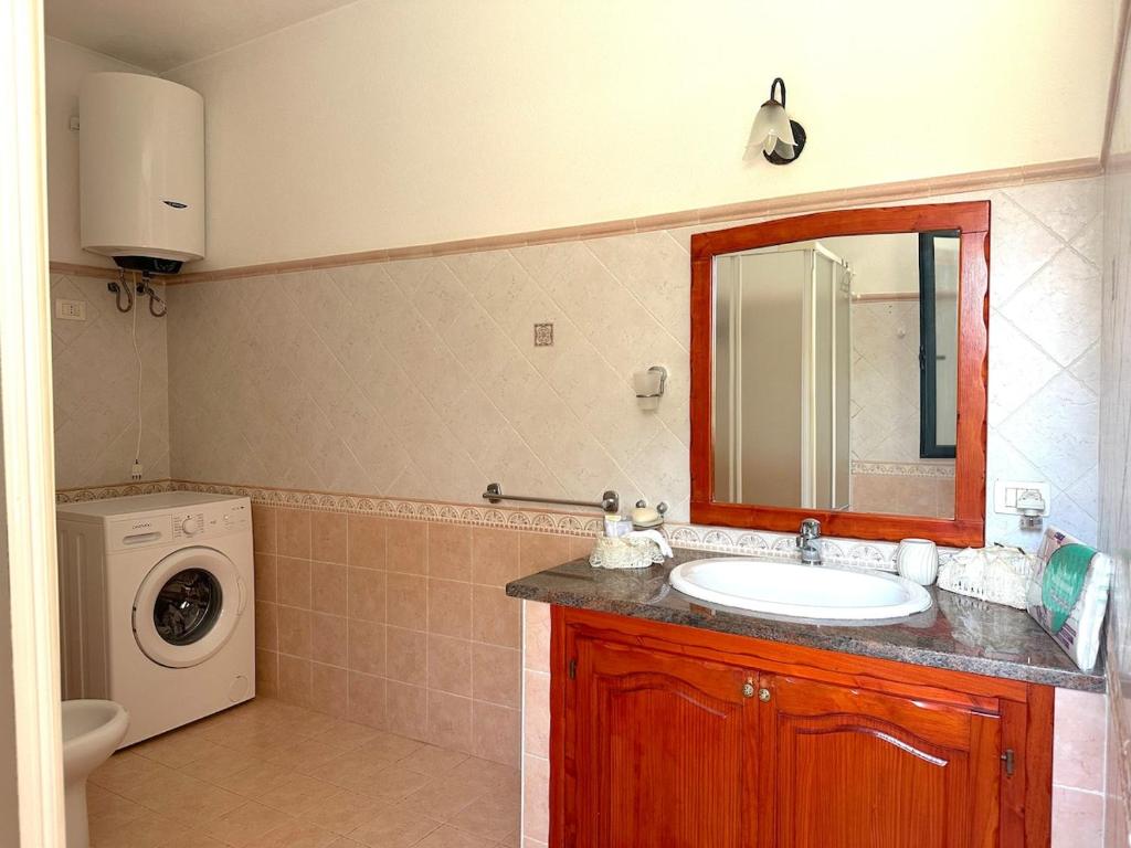 Oleanders House - Two-Room Apartment with Private Terrace in Olbia - 3
